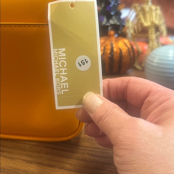 NWT Michael Kors Vibrant Pop Orange medium Crossbody with Retro Patches - Picture 8 of 12